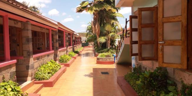 Miryams Village Inn Safari Lodge Sultan Hamud Zewnętrze zdjęcie