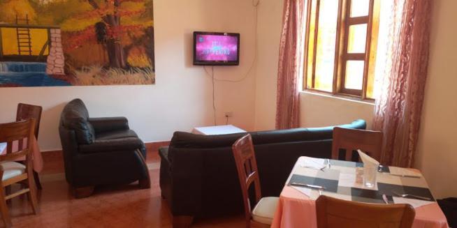 Miryams Village Inn Safari Lodge Sultan Hamud Zewnętrze zdjęcie